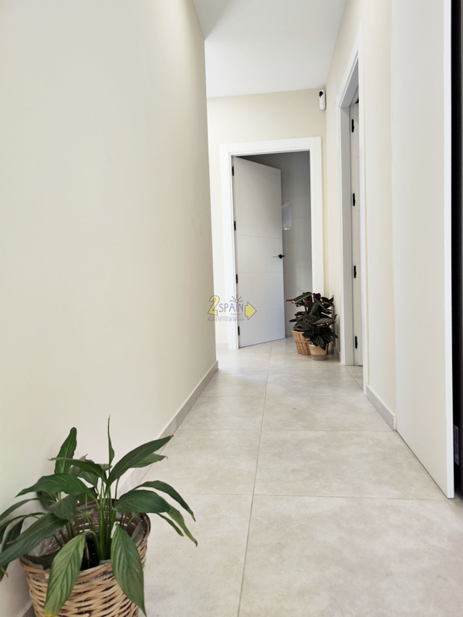 Detached Villa - 2Spain Invest