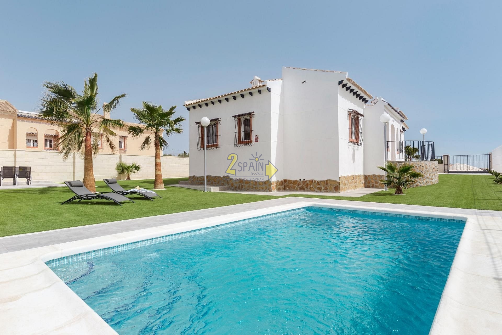 Detached Villa - 2Spain Invest