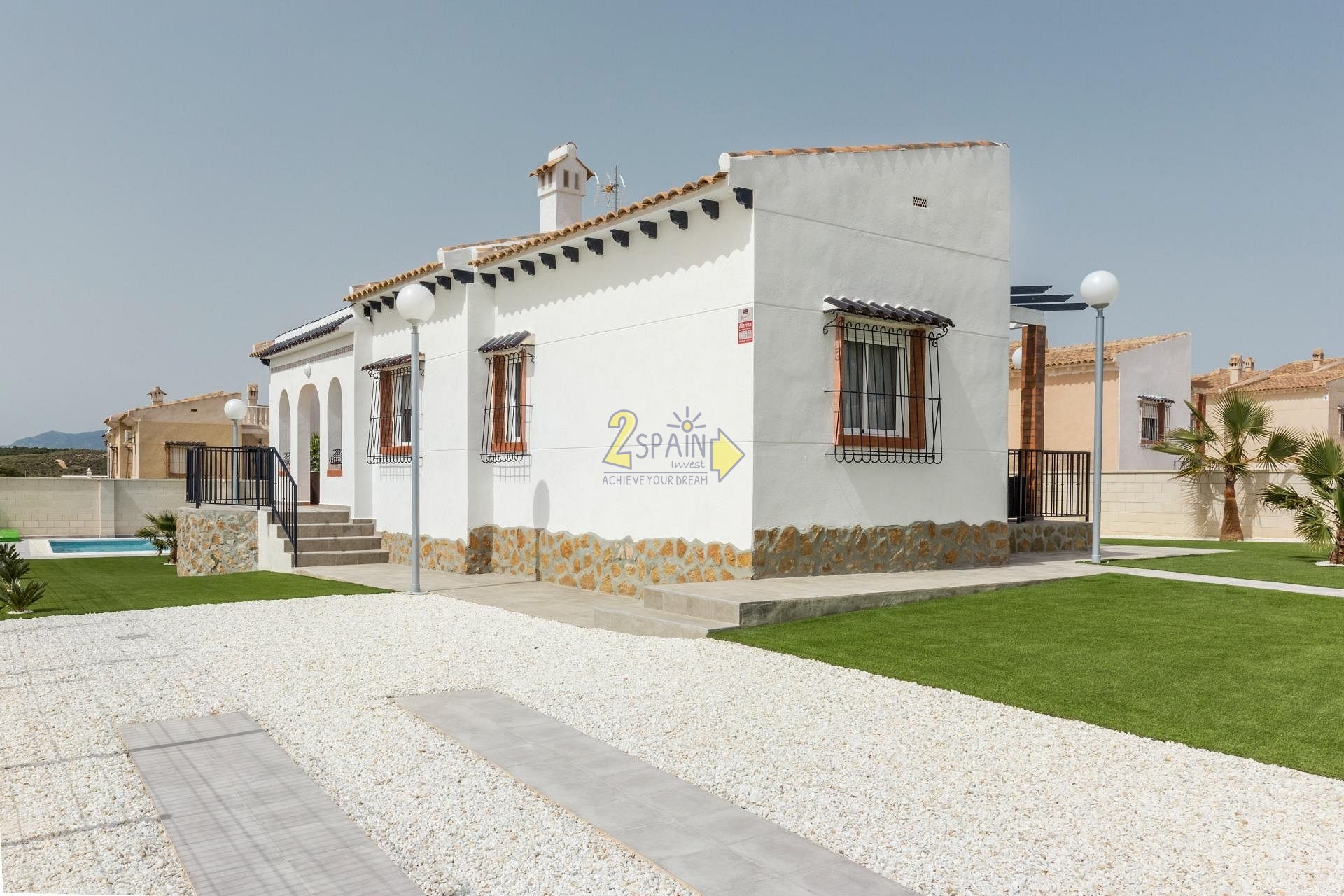 Detached Villa - 2Spain Invest