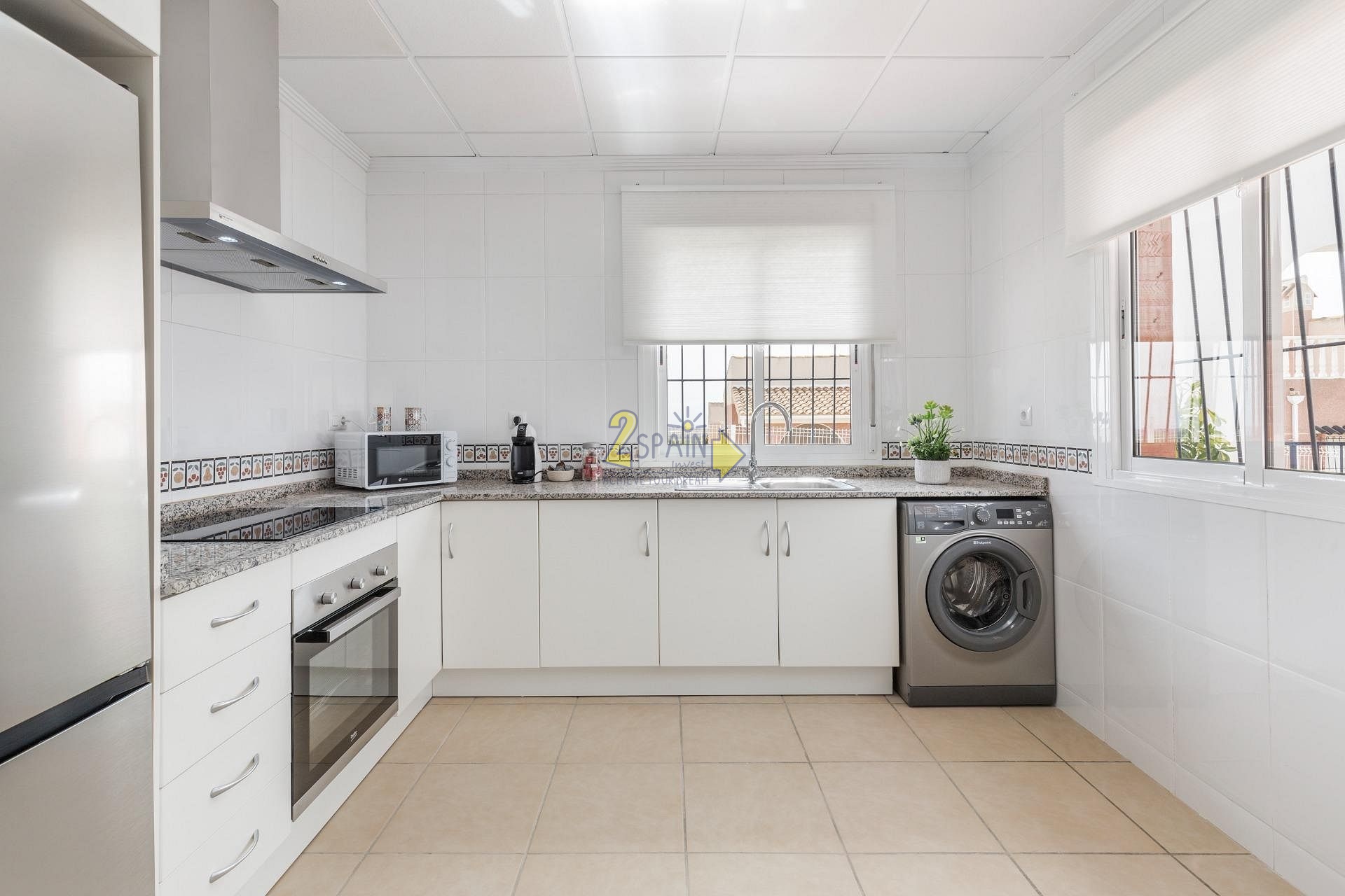 Detached Villa - 2Spain Invest